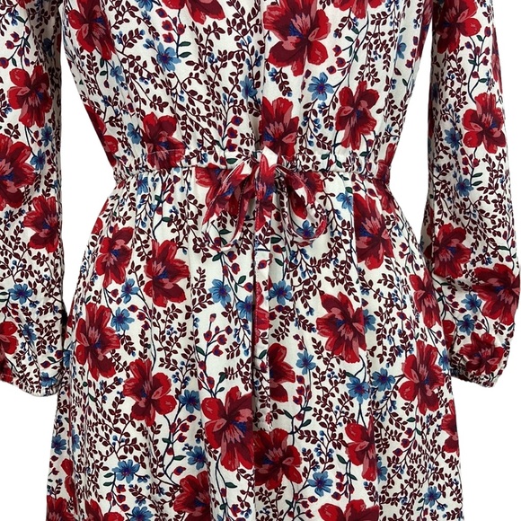 Cream and Red Floral V Neck Long Sleeve Dress - Picture 4 of 14